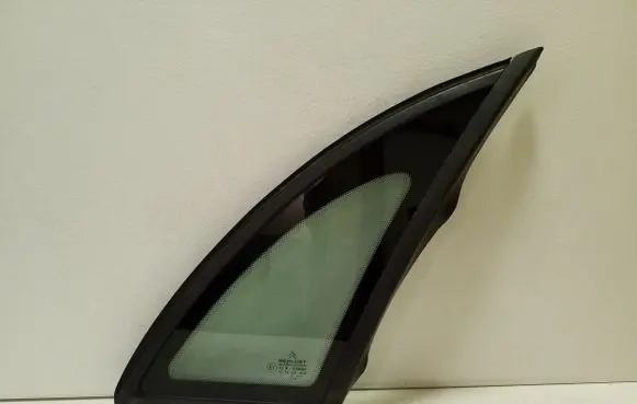 Citroen C5 Rear side window