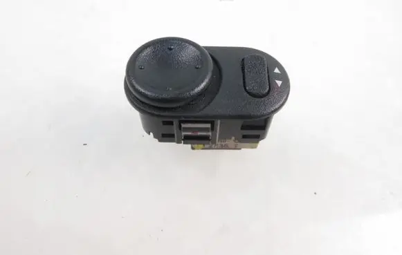 Suzuki Ignis Wing mirror switch 3795083E20