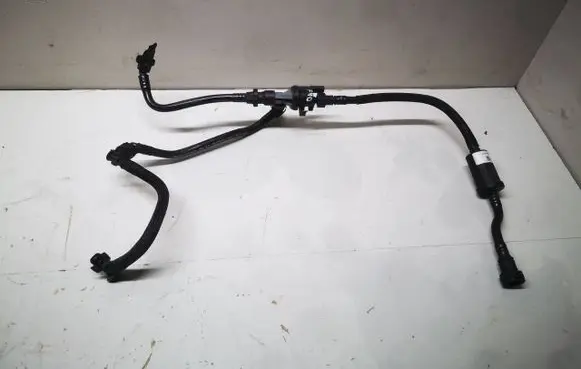 BMW 1 F40 Vacuum line/pipe/hose 7614013