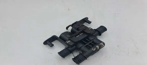 BMW 5 E60 E61 Coolant heater control valve 6411693170801 050107 1147412181