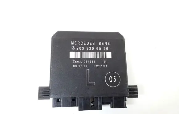 Mercedes-Benz C W203 Door control unit/module A2038206526