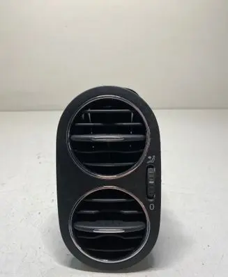 Volkswagen Golf Plus Dashboard side air vent grill/cover trim 5M0819703D 5M0819709
