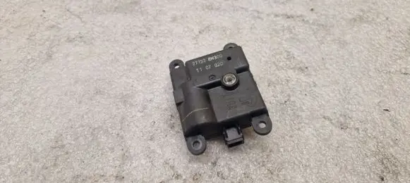 Nissan Qashqai Air flap motor/actuator 277328H300 110702D