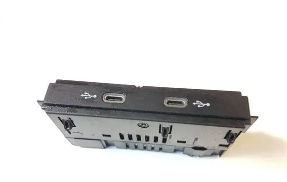 USB socket connector