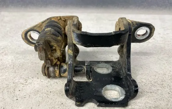 Dodge Caliber Rear door lower hinge 85574F