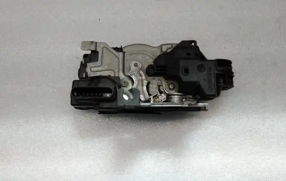 Volvo S90, V90 Rear door lock 31349896 C26972103