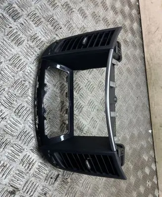 Infiniti FX Climate control/heater control trim P10421 B11000