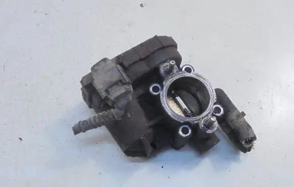 Opel Corsa C Electric throttle body valve 9157512