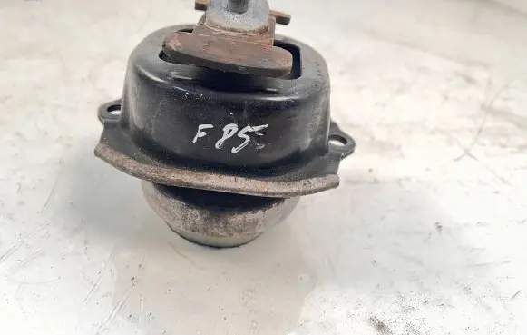 BMW X5M E70 Engine mount bracket 679364202