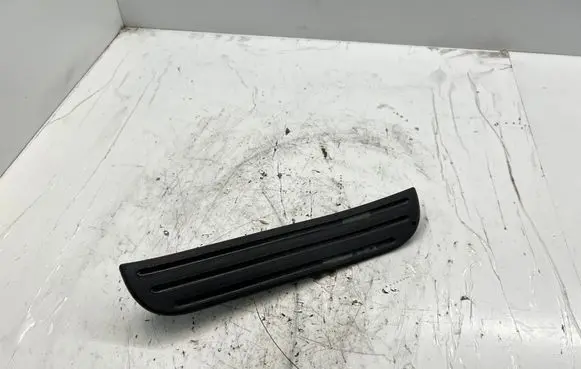 Toyota RAV 4 (XA30) Rear sill trim cover 6791642030