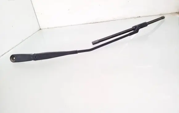 Volvo V70 Front wiper blade arm 31276005
