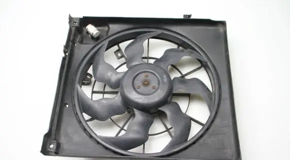 KIA Ceed Radiator cooling fan shroud B105AP6CA01