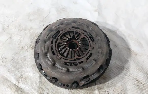 Clutch pressure plate