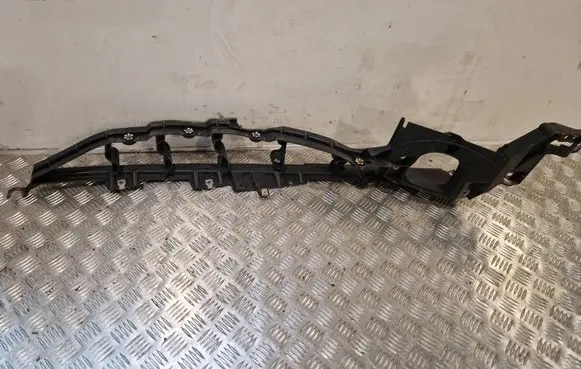 BMW X6 E71 Fender mounting bracket 7157990 10503410