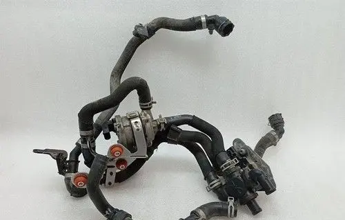 Porsche Taycan 9J1 Oil cooling pipe 9J1815567