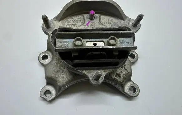 Porsche Macan (95B) Gearbox mount 8K0399151