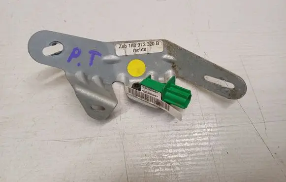 Volkswagen Golf V Airbag deployment crash/impact sensor 1K0972320B