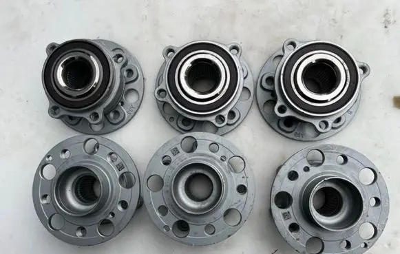 Mercedes-Benz C W206 Front wheel ball bearing 2063560100 A2063560100