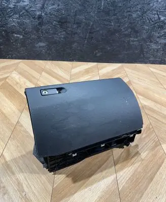 Mercedes-Benz E W212 Glove box A2126800291 107751 0104030405