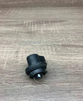 BMW 5 E39 Third/center stoplight 8364780 178056