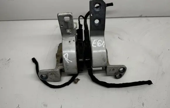 BMW 5 E60 E61 Tailgate/trunk/boot hinge 41627210668 7210668