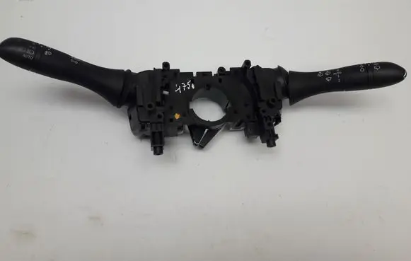 Renault Kadjar Wiper turn signal indicator stalk/switch 255678341R