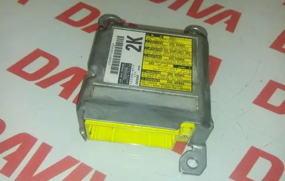 Toyota RAV 4 (XA30) Airbag control unit/module 152300-8974 89170-42210