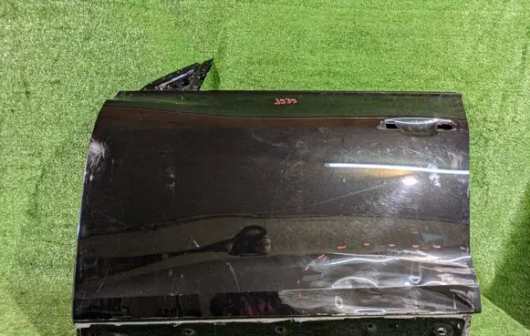 Audi Q8 Front door 