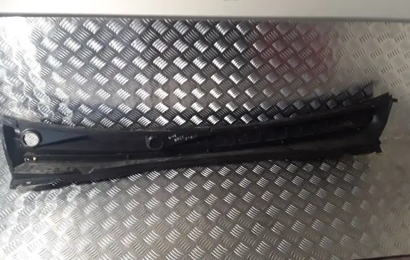 Mitsubishi Space Star Wiper trim 7405A501