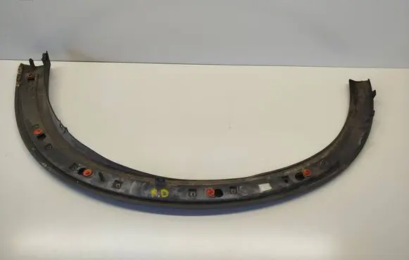 Volvo XC90 Front arch trim 30655182