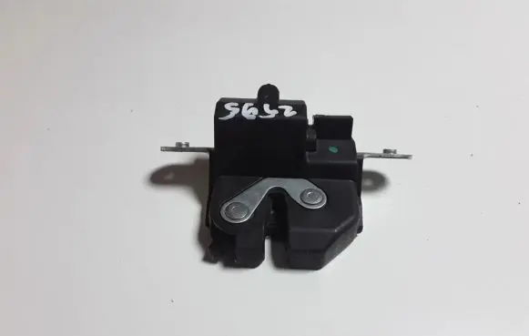 Opel Corsa E Loading door lock A102523