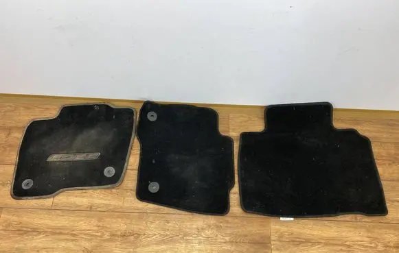 Ford Escape IV Car floor mat set EDGEDYWANI