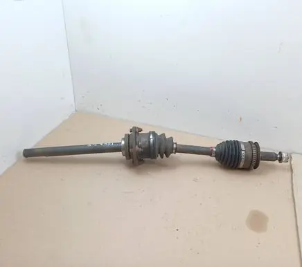 Mitsubishi L200 Front driveshaft 