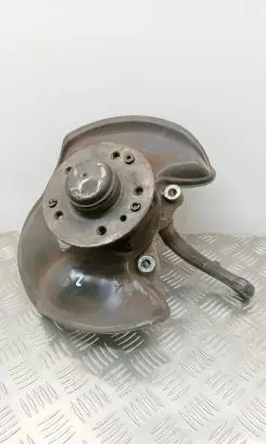 Mercedes-Benz SL R129 Front wheel hub A1293300220