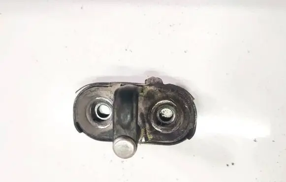 Volkswagen Polo IV 9N3 Front door lock loop/hook striker 