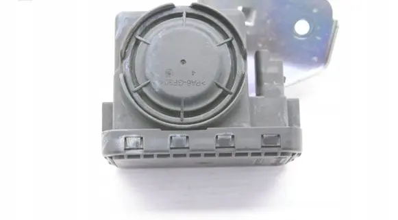 Volvo S60 Alarm system siren D4204T14
