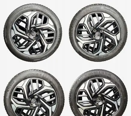 Citroen C4 III e-C4 R18 alloy rim 9832063280