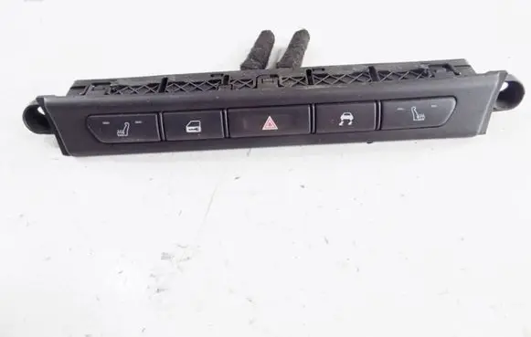Jaguar S-Type A set of switches 2R8311B650BD