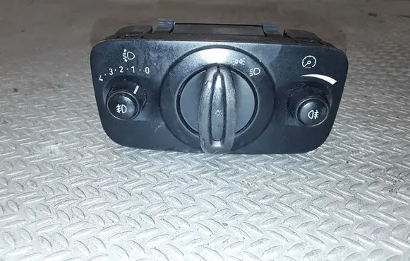 Ford Mondeo MK IV Light switch 10003922 8G9T13A024AA
