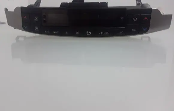 Lexus CT 200H Climate control unit 5590076100