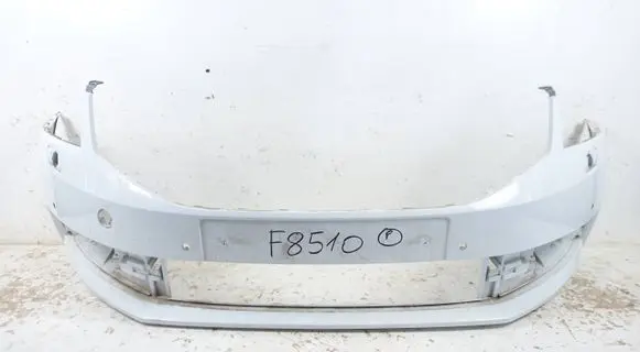 Skoda Octavia Mk3 (5E) Front bumper 5E0807221N