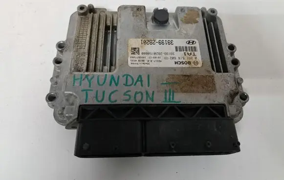 Hyundai Tucson TL Engine control unit/module ECU KS008