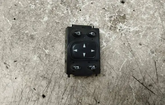 Mercedes-Benz S W220 Wing mirror switch 2208211551 03463300