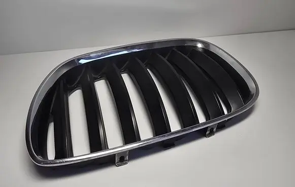 BMW X5 E53 Front grill 7113737