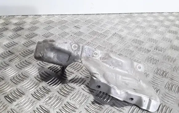 Ford Focus Exhaust heat shield AV619N454AB