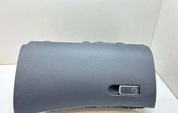 Mercedes-Benz E W213 Glove box A2136800091