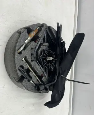 Opel Insignia A Tool set 13307260
