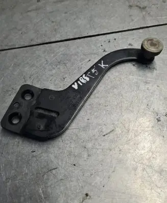 Volkswagen Transporter - Caravelle T5 Sliding door upper roller guide/hinge 7H0843435E