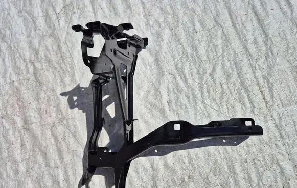 BMW X3 G01 Radiator support slam panel 7400113