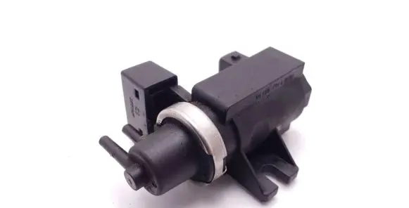 BMW 5 E60 E61 Turbo solenoid valve 22479064